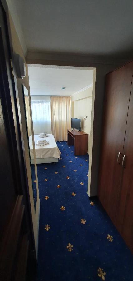 Evropa Hotel Gagra Esterno foto