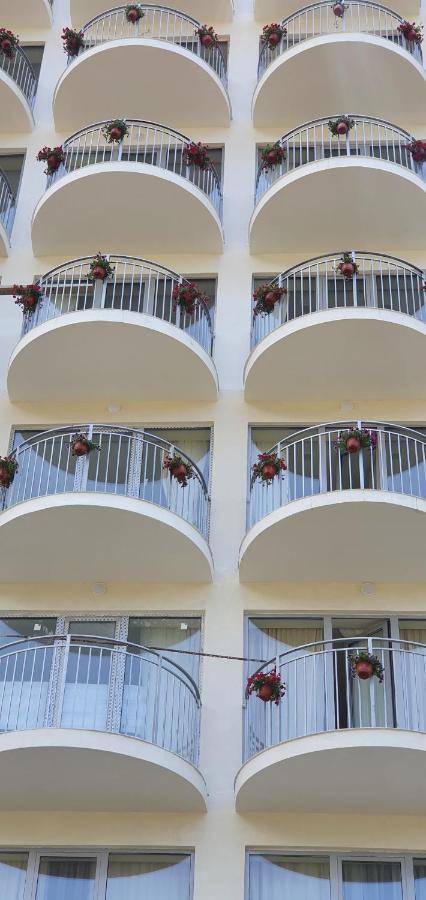 Evropa Hotel Gagra Esterno foto