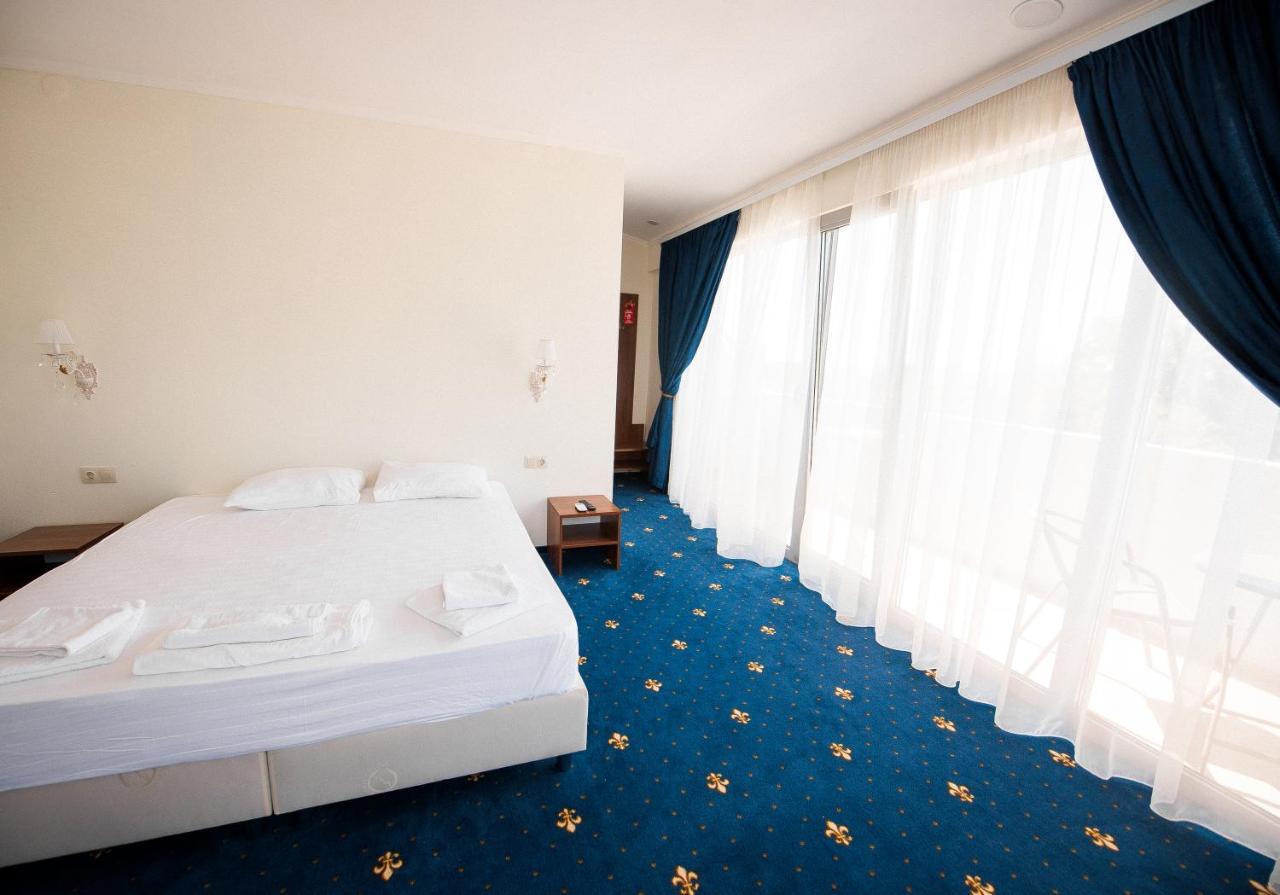 Evropa Hotel Gagra Esterno foto