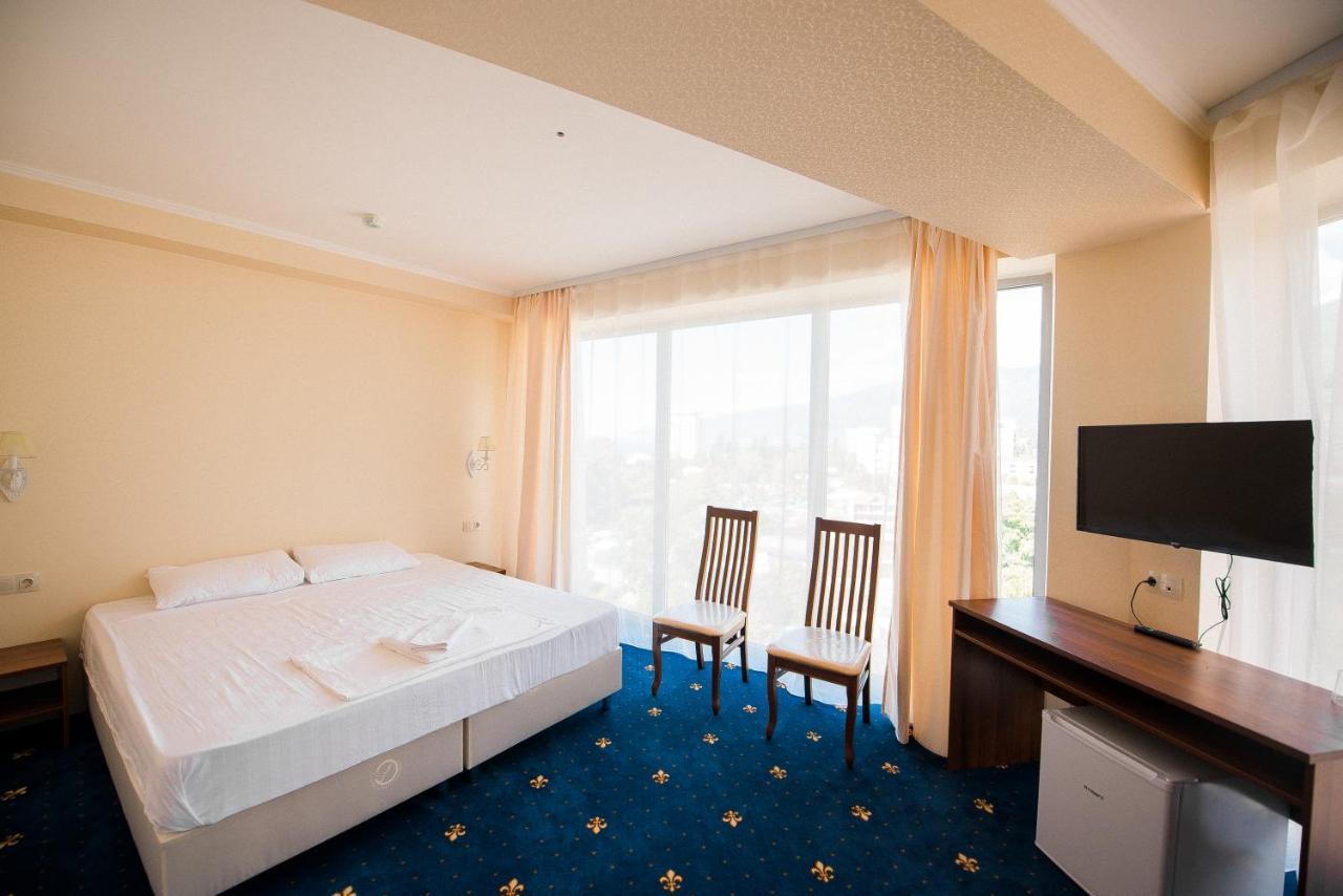 Evropa Hotel Gagra Esterno foto